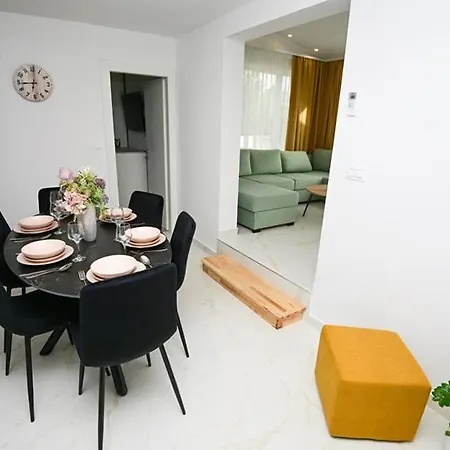 Apartament Katarina *
